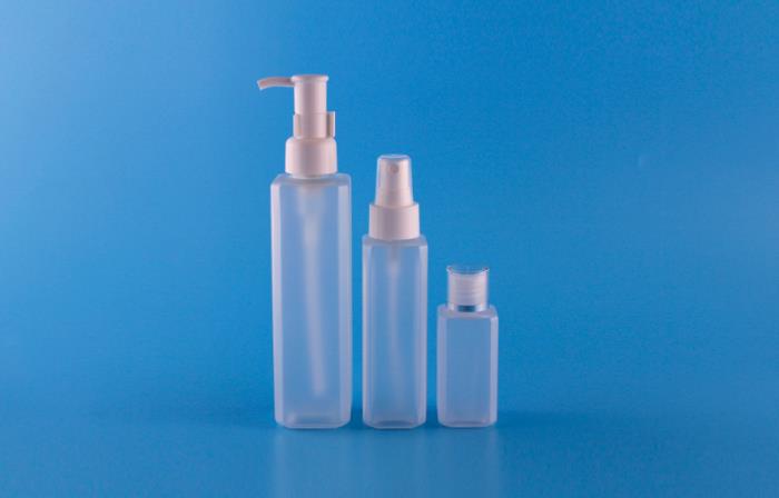 Square PET bottles for Skincare items