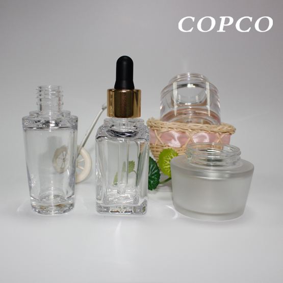 Copcos elegant thick-walled PET bottles