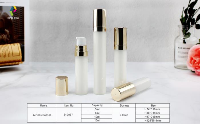 Airless bottle in small capacity for travel or samples for high end brands