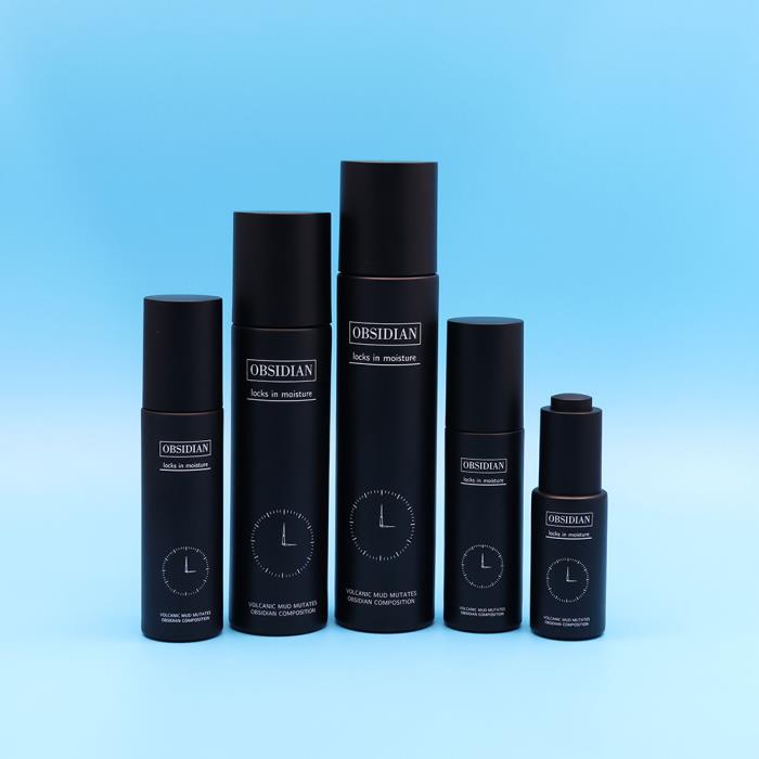 COPCOs glorious glass packaging with PP complements